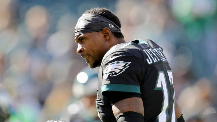 PHILADELPHIA, PENNSYLVANIA - NOVEMBER 03: Alshon Jeffery #17 of the Philadelphia Eagles reacts during warm ups before the game against the Chicago Bears at Lincoln Financial Field on November 03, 2019 in Philadelphia, Pennsylvania. (Photo by Elsa/Getty Images)